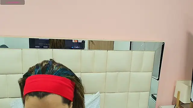 gisell gomez online show from November 8, 12:20 pm