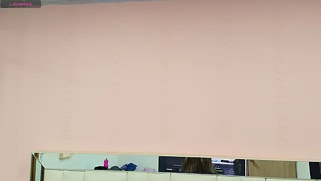 gisell gomez online show from December 20, 12:19 pm