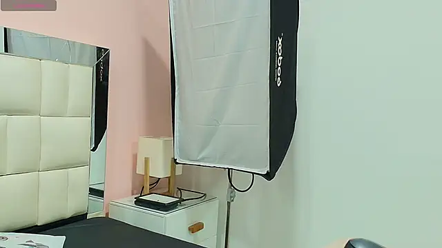 gisell gomez online show from November 9, 12:20 pm