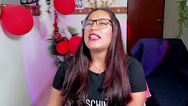 Cameroon-Diaz online show from February 24, 1:45 pm