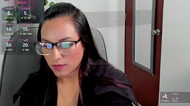 Cameroon-Diaz online show from March 24, 1:44 pm