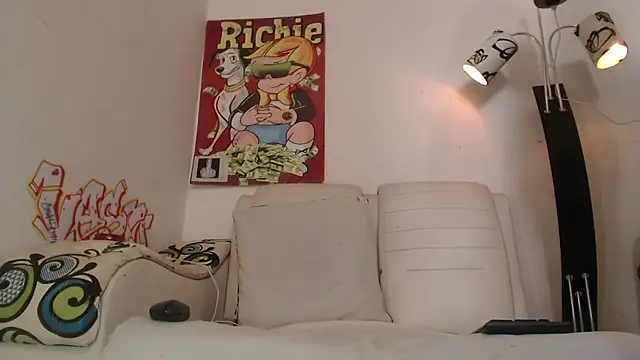 Thomasjons  online show from February 26, 7:14 pm