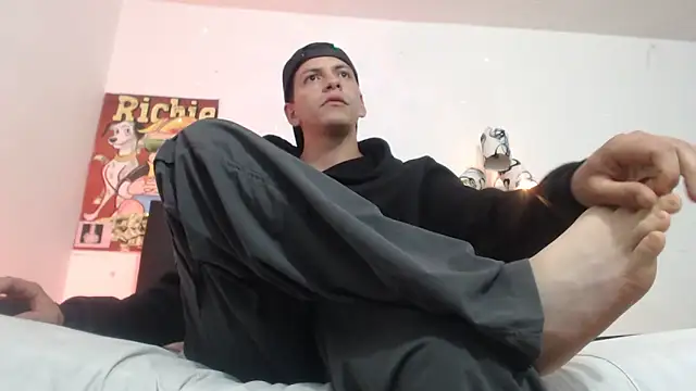 Thomasjons  online show from March 7, 4:41 am