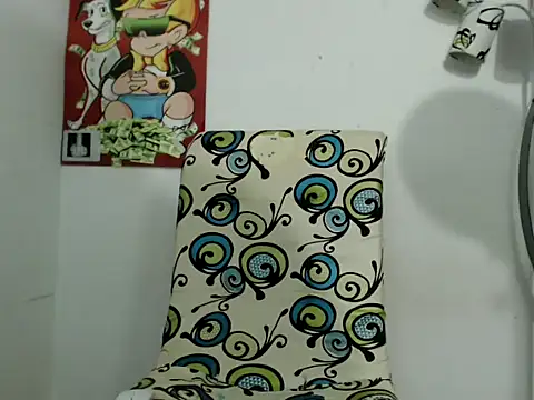 Snapshot of Thomasjons_ chatting on October 9, 1:06 am Thomasjons online show from October 9, 1:06 am