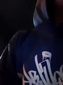 Thomasjons  online show from February 3, 1:38 am