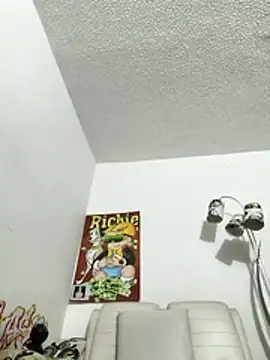 Thomasjons  online show from February 7, 2:41 am