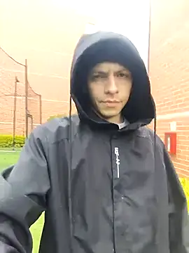 Thomasjons  online show from March 18, 5:58 pm