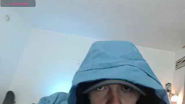 Thomasjons  online show from May 9, 2:26 am