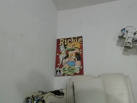 Snapshot of Thomasjons_ chatting on November 10, 10:09 am Thomasjons online show from November 10, 10:09 am