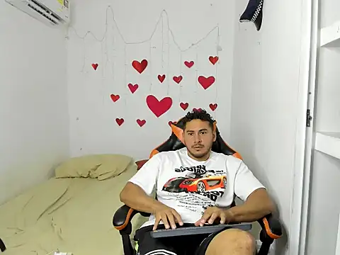 ashlan king online show from February 26, 7:25 pm