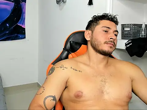 Snapshot of ashlan_king chatting on October 11, 1:12 pm ashlan king online show from October 11, 1:12 pm