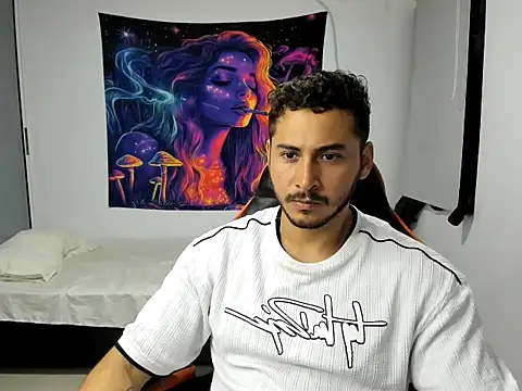 Snapshot of ashlan_king chatting on October 13, 3:08 am ashlan king online show from October 13, 3:08 am