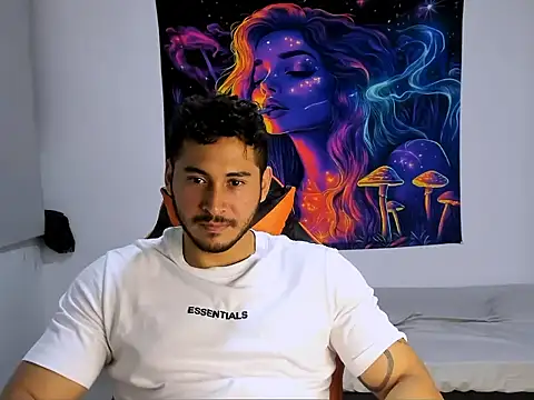 Snapshot of ashlan_king chatting on September 8, 9:14 pm ashlan king online show from September 8, 9:14 pm