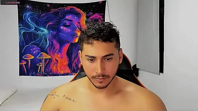 Snapshot of ashlan_king chatting on October 3, 2:37 am ashlan king online show from October 3, 2:37 am