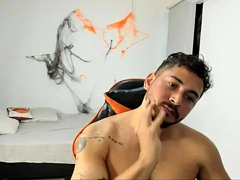 Snapshot of ashlan_king chatting on November 18, 7:17 pm ashlan king online show from November 18, 7:17 pm