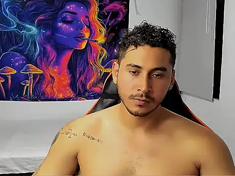 Snapshot of ashlan_king chatting on October 2, 2:15 am ashlan king online show from October 2, 2:15 am