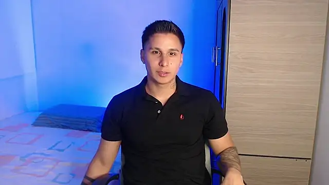 valentinosex1 online show from September 16, 9:27 pm