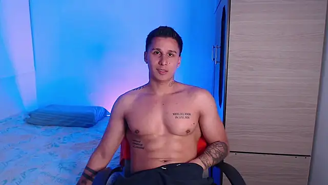 valentinosex1 online show from September 25, 11:22 pm