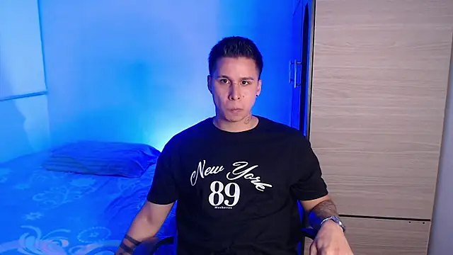 valentinosex1 online show from January 10, 6:14 pm