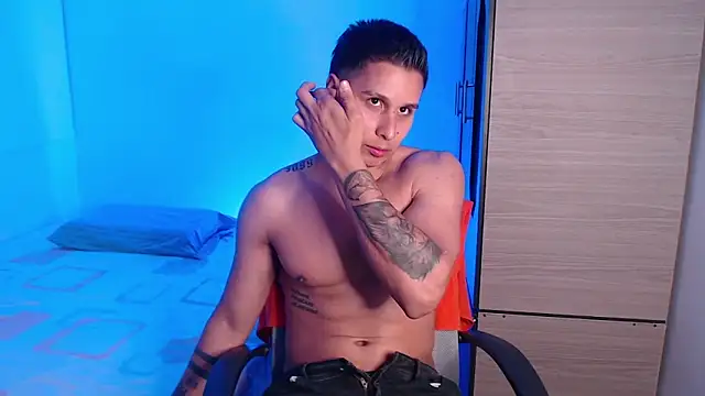 valentinosex1 online show from September 18, 11:08 pm