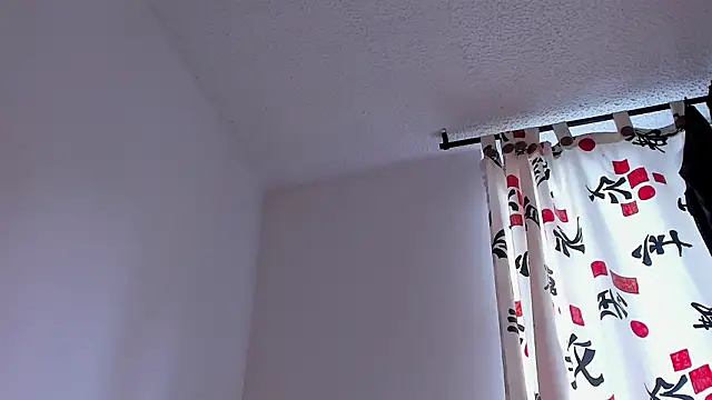 axel davis  online show from February 17, 2:58 pm