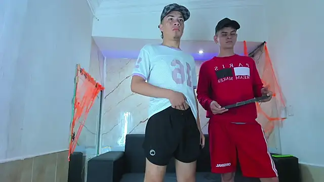 Snapshot of Rick_big chatting on October 28, 4:35 am Rick big online show from October 28, 4:35 am