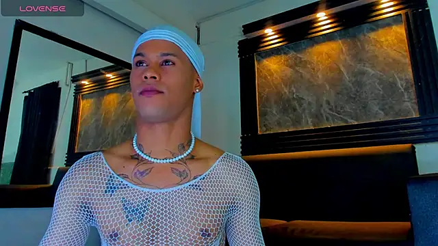 Snapshot of Rick_big chatting on September 25, 3:56 am Rick big online show from September 25, 3:56 am