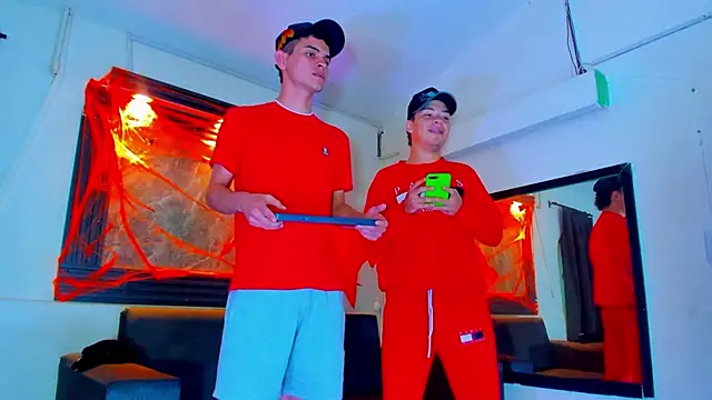 Snapshot of Rick_big chatting on October 21, 4:23 am Rick big online show from October 21, 4:23 am