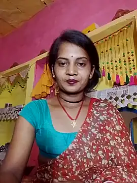 Snapshot of Hot_bbbb chatting on April 18, 6:32 pm Hot bbbb online show from April 18, 6:32 pm