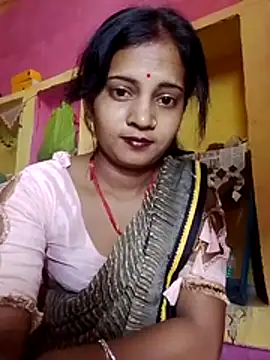 Snapshot of Hot_bbbb chatting on May 27, 7:54 pm Hot bbbb online show from May 27, 7:54 pm