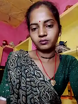 Snapshot of Hot_bbbb chatting on October 15, 8:06 pm Hot bbbb online show from October 15, 8:06 pm