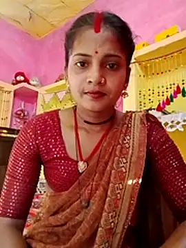 Snapshot of Hot_bbbb chatting on April 21, 12:23 pm Hot bbbb online show from April 21, 12:23 pm