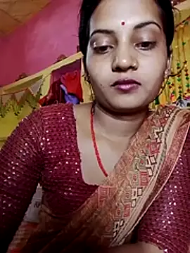 Snapshot of Hot_bbbb chatting on May 13, 4:52 am Hot bbbb online show from May 13, 4:52 am