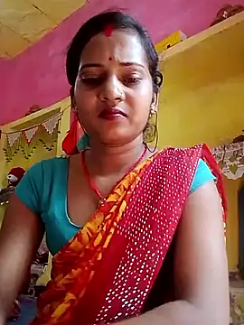 Snapshot of Hot_bbbb chatting on May 16, 8:13 am Hot bbbb online show from May 16, 8:13 am