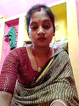 Snapshot of Hot_bbbb chatting on May 30, 5:14 am Hot bbbb online show from May 30, 5:14 am