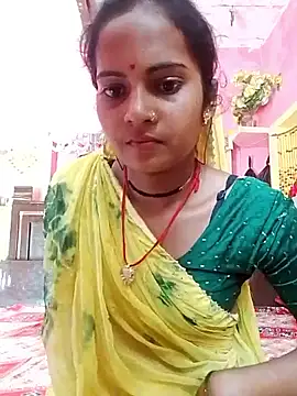 Snapshot of Hot_bbbb chatting on October 3, 6:15 am Hot bbbb online show from October 3, 6:15 am