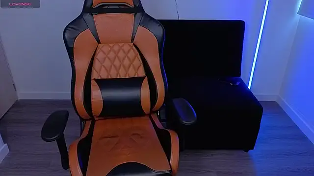 Snapshot of imlaiaaa chatting on October 22, 9:57 pm imlaiaaa online show from October 22, 9:57 pm