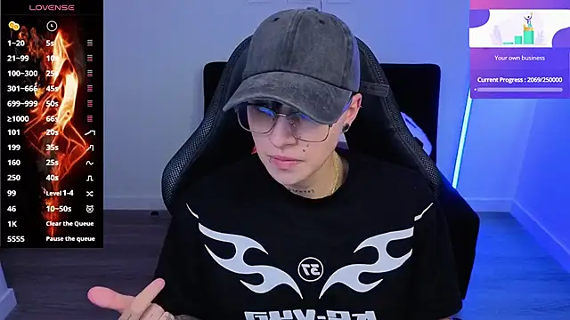 Snapshot of imlaiaaa chatting on November 14, 9:07 pm imlaiaaa online show from November 14, 9:07 pm