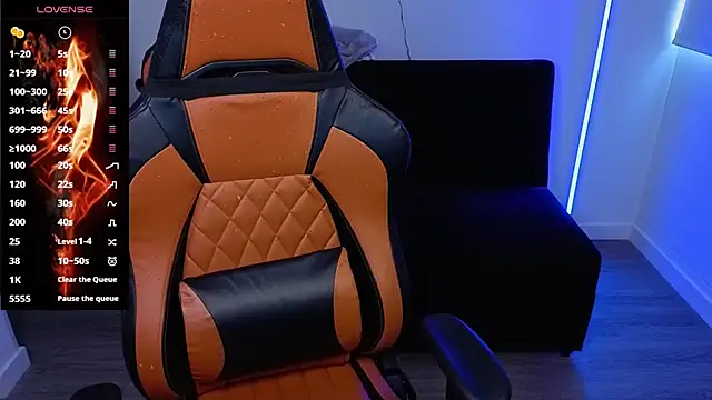 Snapshot of imlaiaaa chatting on October 28, 9:25 pm imlaiaaa online show from October 28, 9:25 pm