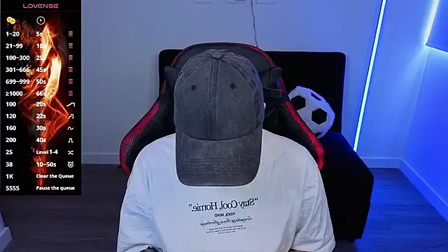 Snapshot of imlaiaaa chatting on November 5, 9:18 pm imlaiaaa online show from November 5, 9:18 pm