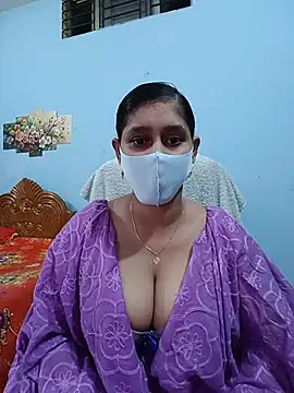 Snapshot of Cute_Faria chatting on July 2, 10:32 am Cute Faria online show from July 2, 10:32 am
