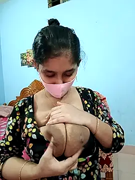 Cute Faria online show from November 3, 4:39 am