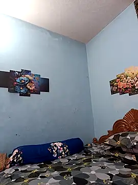 Cute Faria online show from February 6, 4:30 am