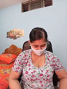Snapshot of Cute_Faria chatting on June 5, 3:22 am Cute Faria online show from June 5, 3:22 am