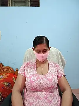 Snapshot of Cute_Faria chatting on June 20, 3:00 am Cute Faria online show from June 20, 3:00 am