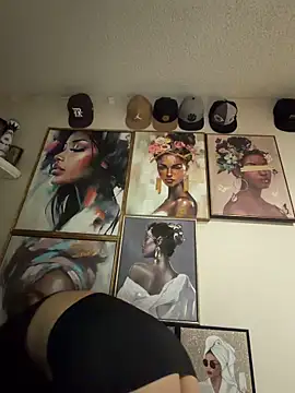 Chicagobabe online show from February 21, 11:34 am