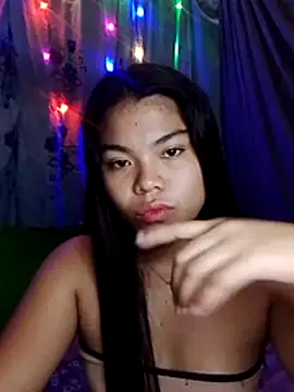 cloe candy19 online show from February 1, 1:15 am