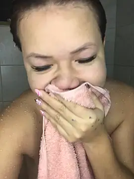 pamelalambert online show from May 11, 2:46 am