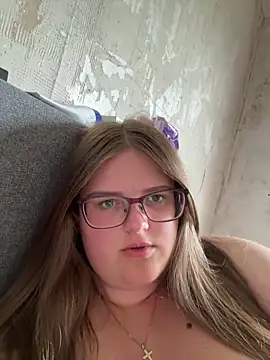 CurvyPaar2 online show from May 6, 3:49 pm
