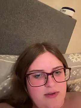 CurvyPaar2 online show from March 3, 7:54 pm